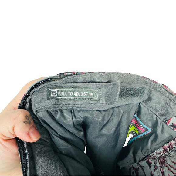 Burton Dry Ride All Access Graphic Graffiti Cargo Snowboarding Ski Pants Gray - Picture 12 of 15